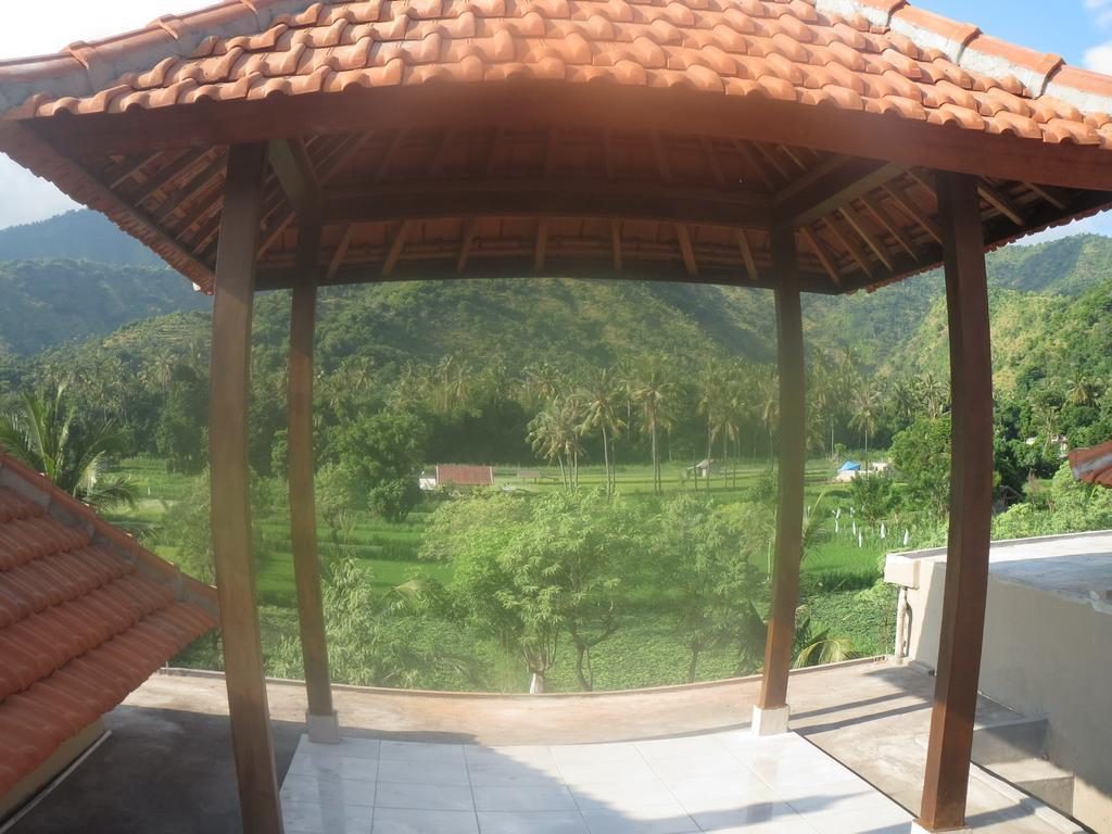 אמד Mesari Homestay & Warung מראה חיצוני תמונה