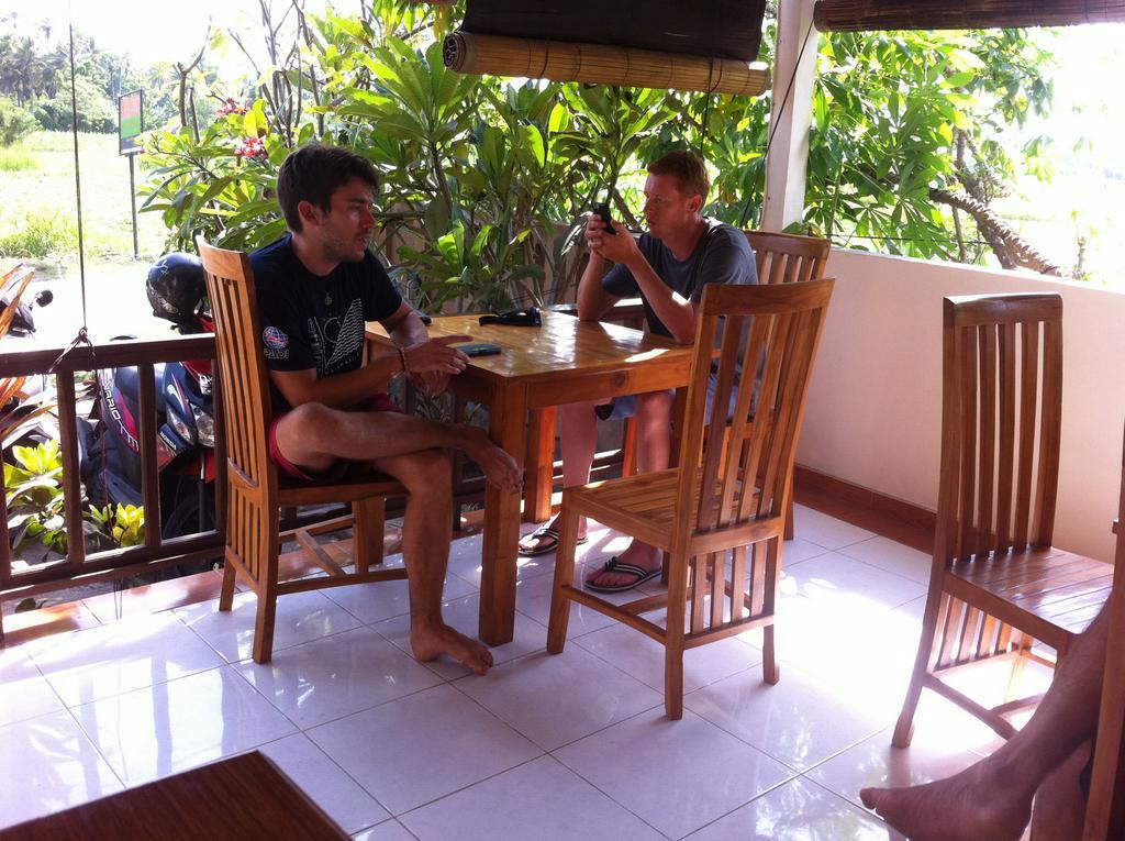 אמד Mesari Homestay & Warung מראה חיצוני תמונה