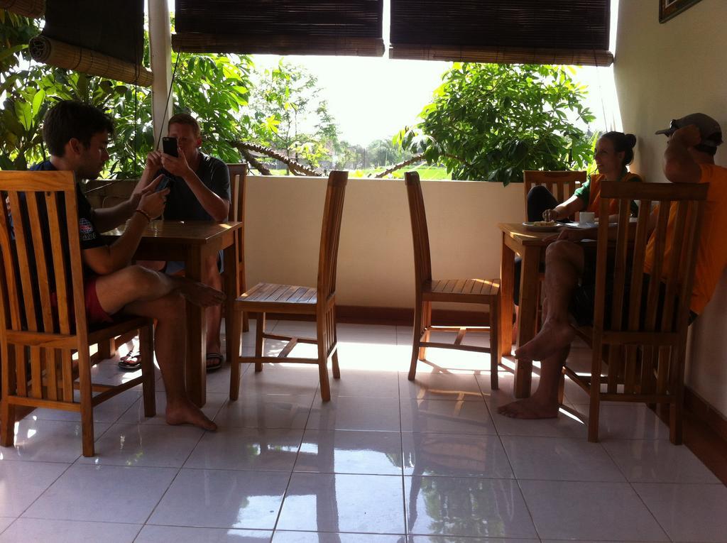 אמד Mesari Homestay & Warung מראה חיצוני תמונה