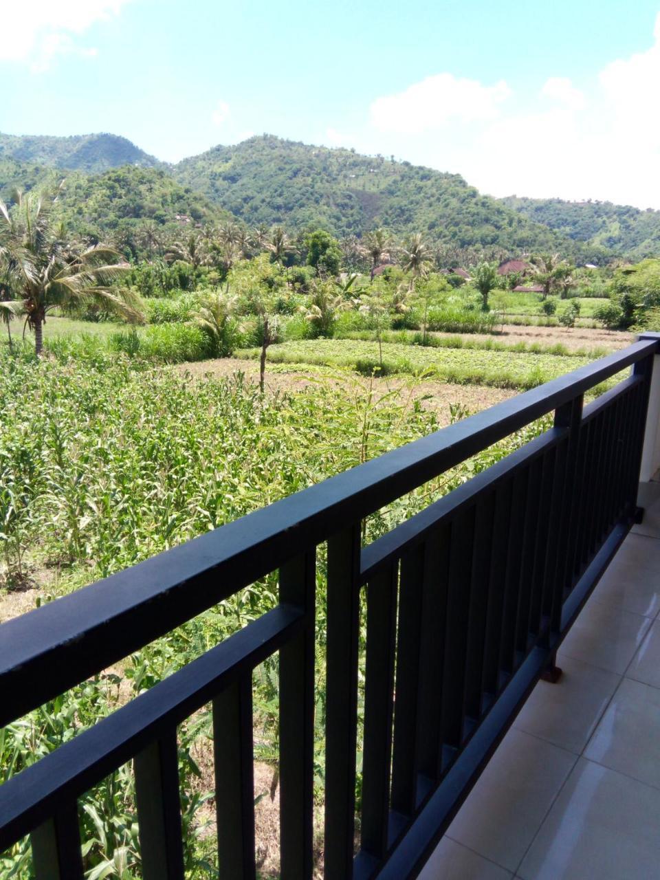 אמד Mesari Homestay & Warung מראה חיצוני תמונה